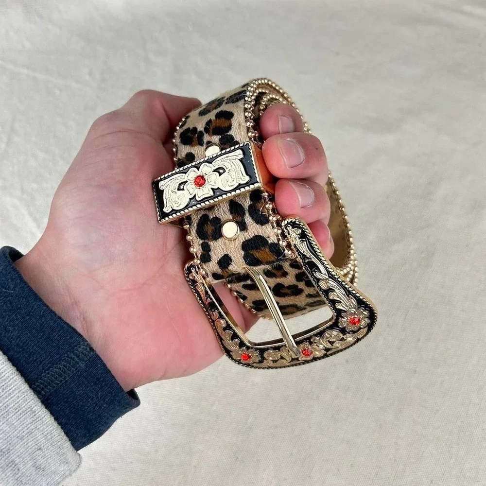Vintage style cheetah leopard print fur belt american tan and brown bedazzled